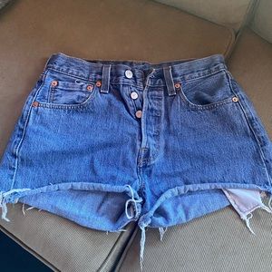 Levi shorts